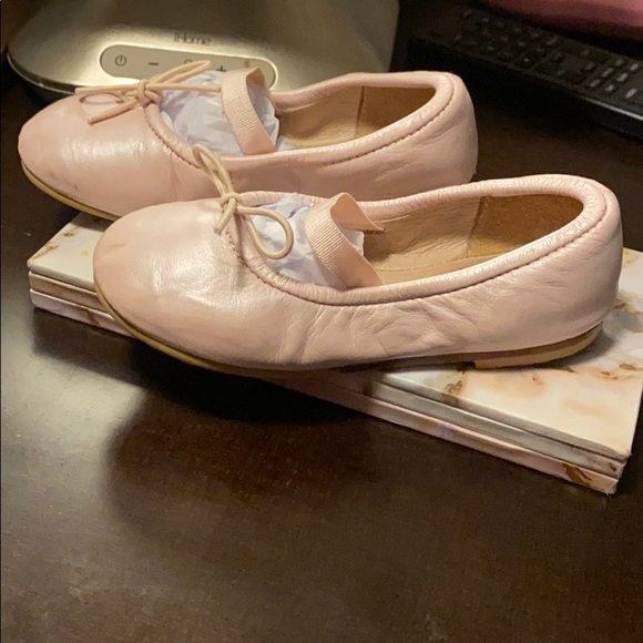 Bloch brand shoes for the lil ballerina 🩰size 23 - Picture 4 of 8